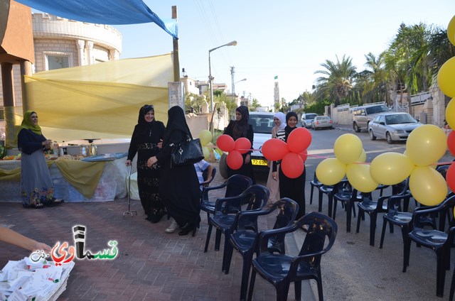 كفرقاسم- فيديو  : الافتتاح الكبير لمعرض ذوق العروس  سنين  يتحول الى مهرجان نسائي تسوقي كبير والحاجة عزية ترحب بالجميع